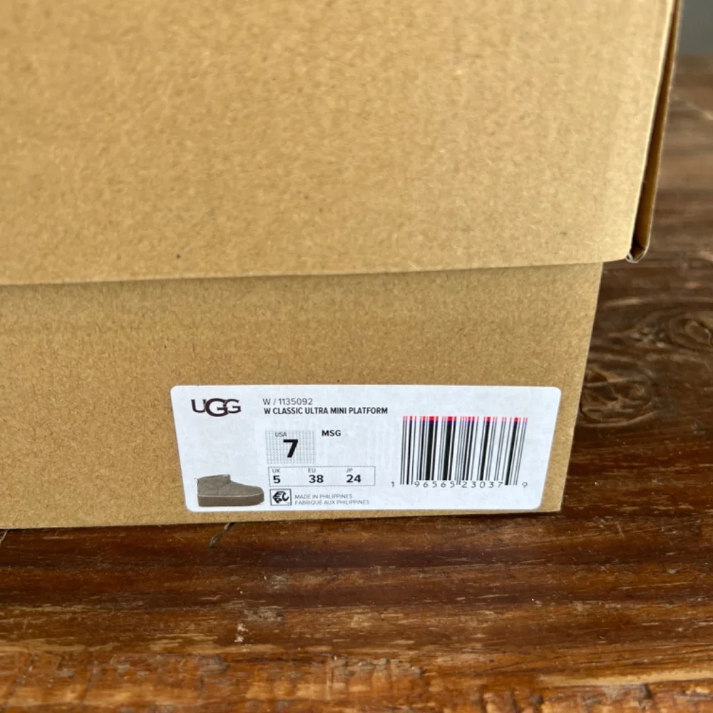 UGG CLASSIC ULTRA MINI PLATFORM MOSS GREEN BRAND NEW + PAPER SHOPPING BAGN ZS 7 - Picture 13 of 14